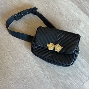 Zara Basic Black Fanny Pack